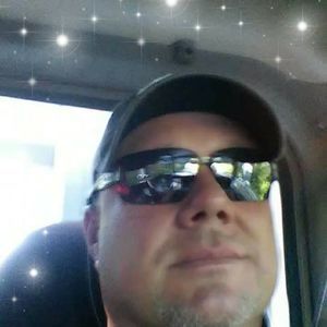 Meet your Posher, Clay